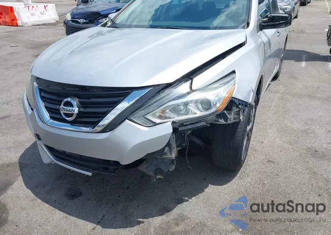 1N4AL3AP2HC196760: 42650291