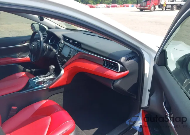 4T1B61HK1JU156623: 42651362