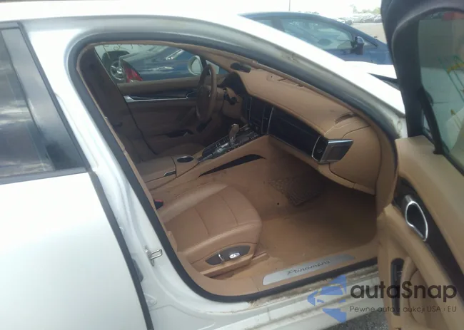 WP0AA2A73BL017403: 42651369