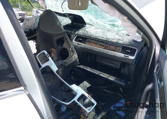 WVGEP9BP9DD012075: 42651448