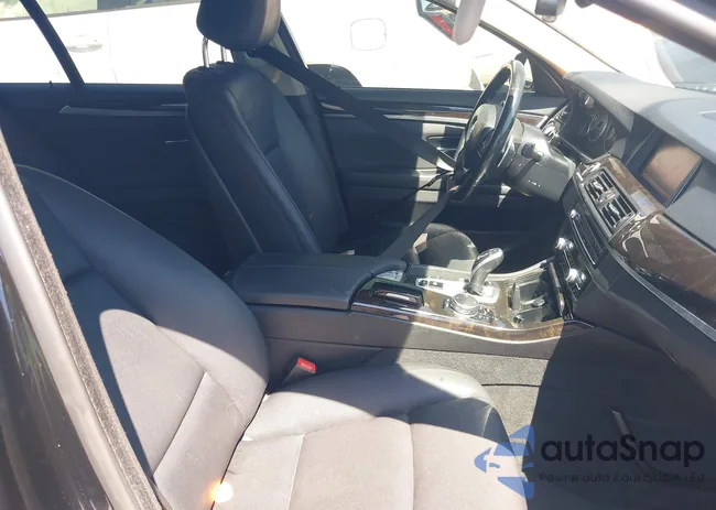 WBA5A7C58GG644329: 42651485