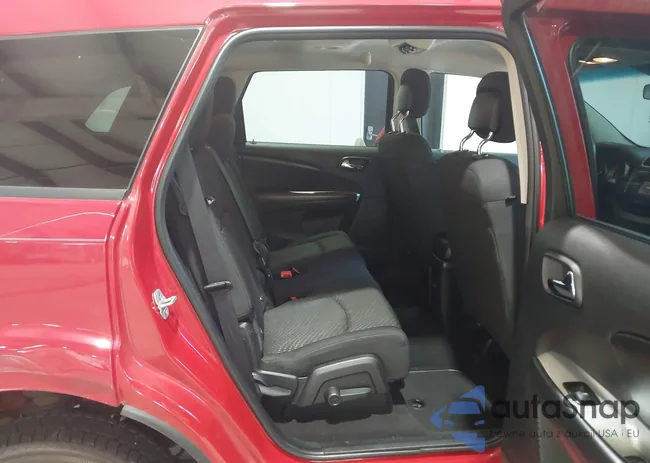 3C4PDCBG9CT395754: 42651709