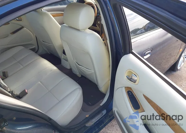 SAJWA01A46FN52445: 42651062