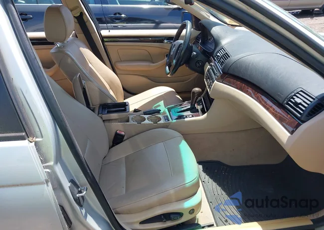 WBAEV33485KW17615: 42651094