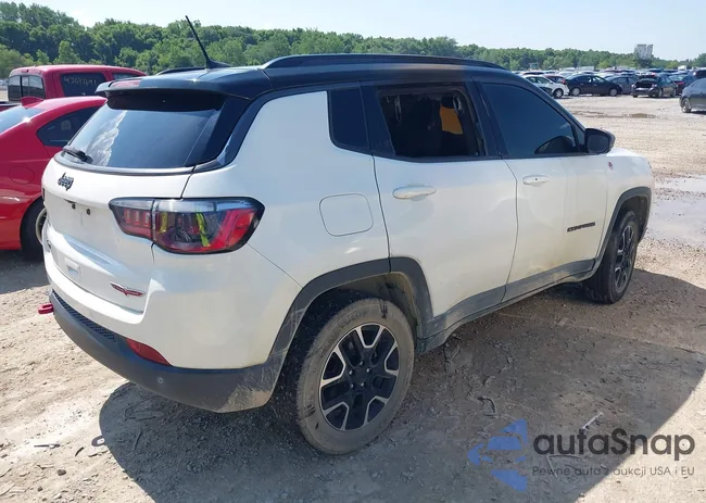 3C4NJDDB2MT590314: 42651164