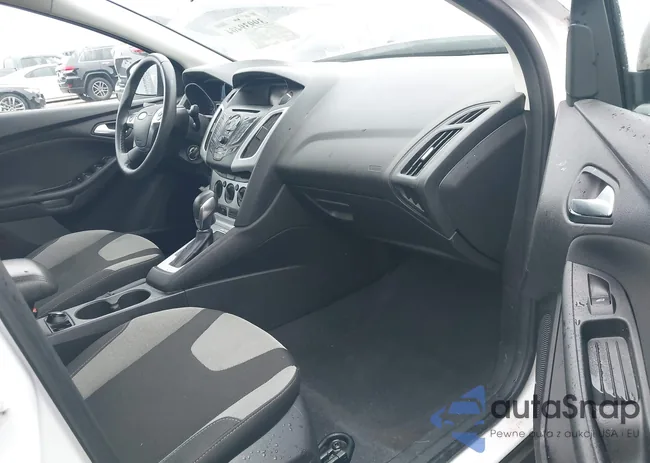 1FADP3F28EL395872: 42651168