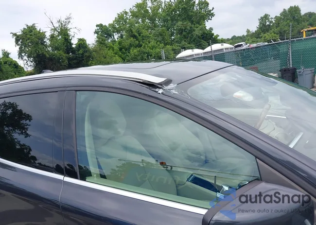 YV4952DZXD2389234: 42651169