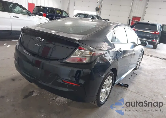 1G1RB6S52HU153831: 42651184