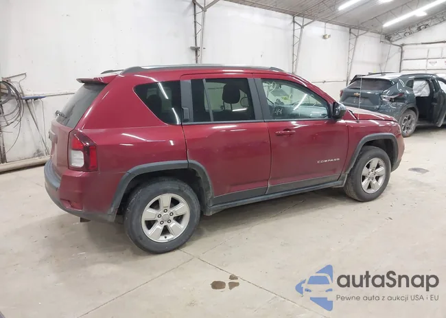 1C4NJCBA7ED925076: 42651205