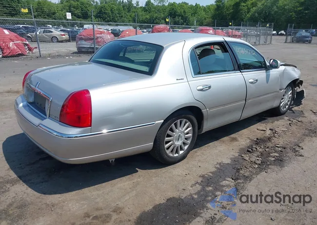 1LNHM81W23Y681045: 42651232