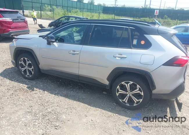 JTMEB3FV5ND104021: 42652490