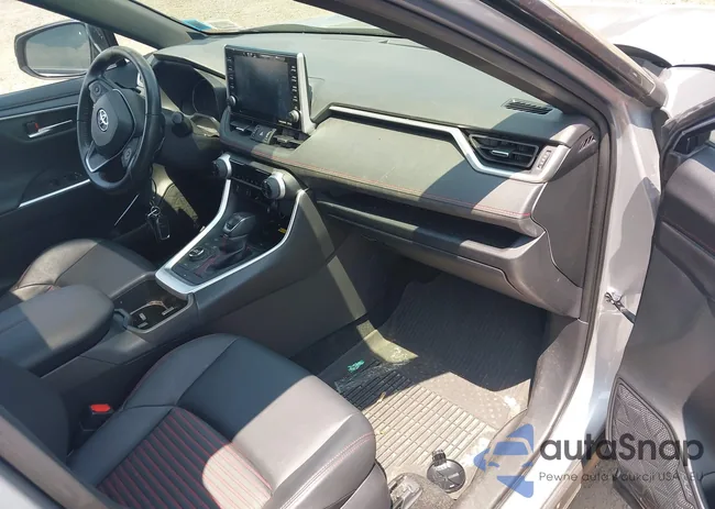 JTMEB3FV5ND104021: 42652490