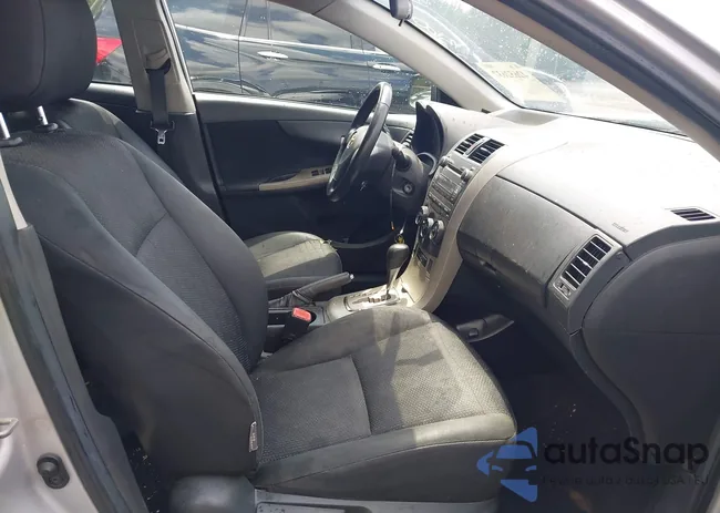 2T1BU4EE6AC252531: 42652637