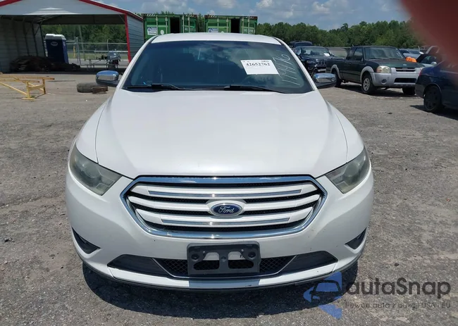 1FAHP2F84EG179476: 42652762