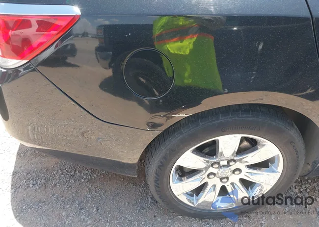 1G4GD5ED3BF301692: 42652764