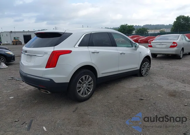 1GYKNCRS9JZ157467: 42652886