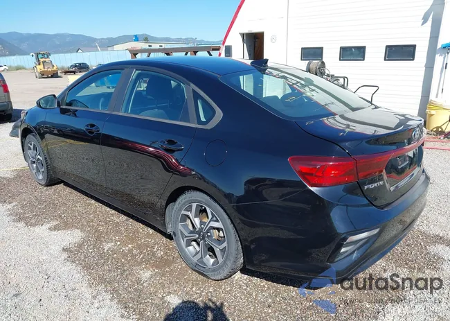 3KPF24AD1KE065723: 42653363