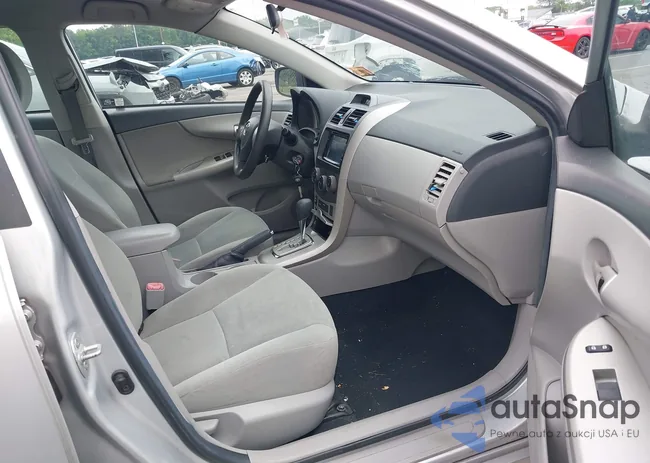 2T1BU4EE4DC126673: 42653388