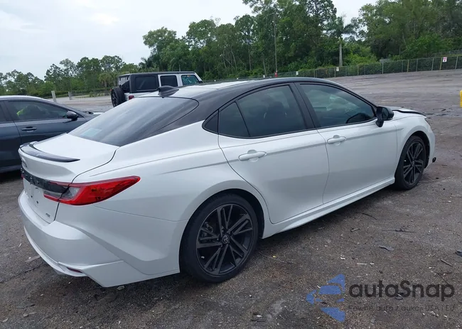 4T1DAACK2SU018606: 42653518