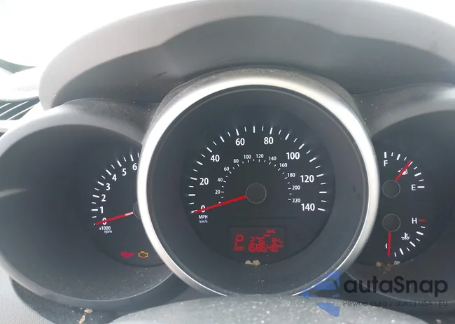 KNDJT2A68D7632302: 42653581