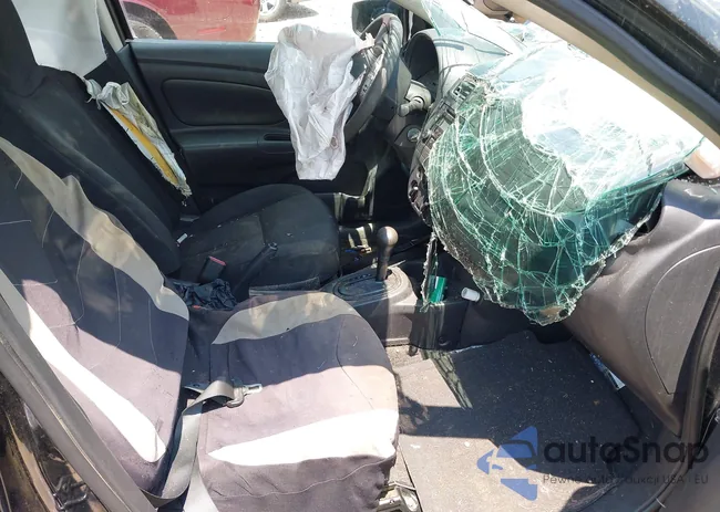 3N1CN7AP1HL805042: 42653592