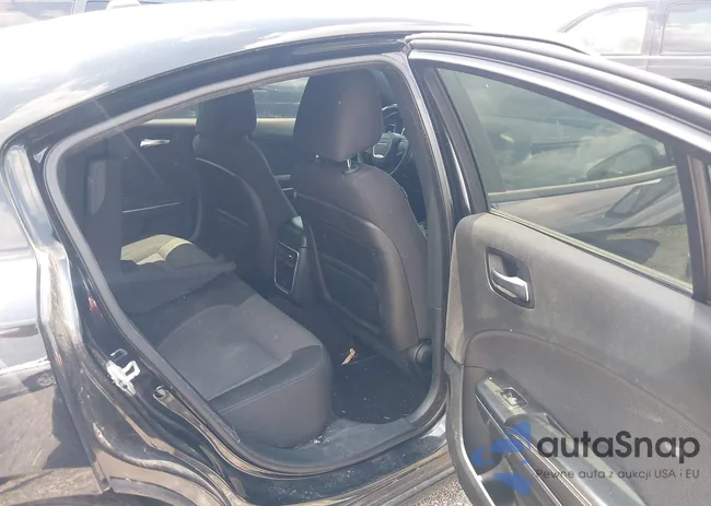 2C3CDXBG2FH812123: 42653620