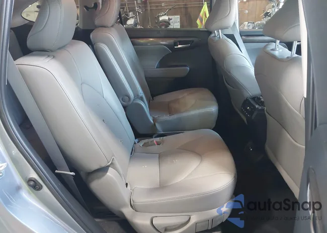 5TDKDRBH7RS530416: 42653628