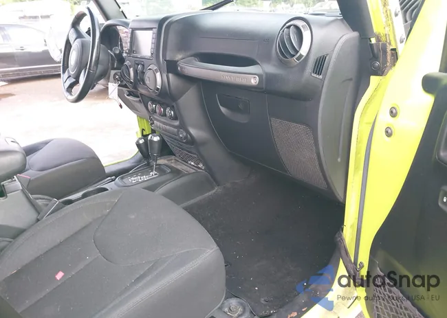 1C4BJWDG7GL304080: 42653665