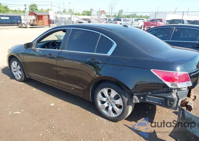 1HGCP268X9A012408: 42653736