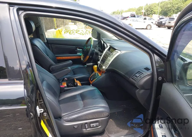 2T2HK31U97C008979: 42653824