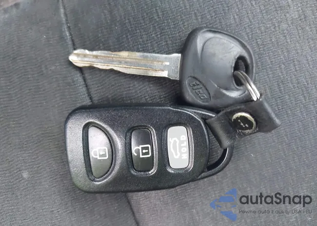 KMHDU46D38U516523: 42653828