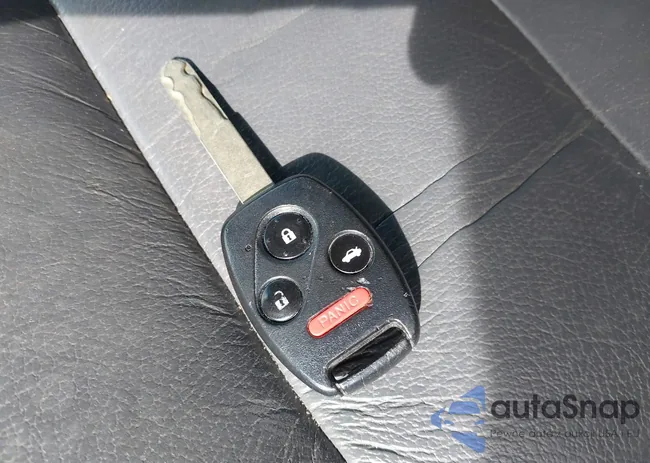 1HGCM66527A035992: 42653854