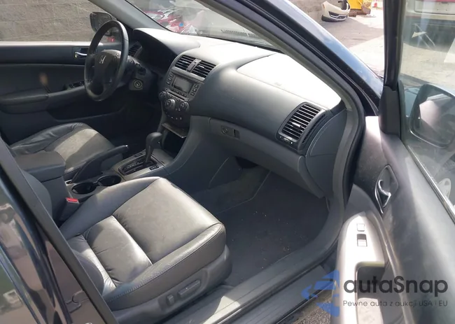 1HGCM66527A035992: 42653854