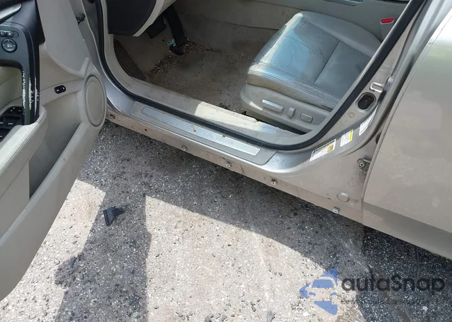 19UUA86539A009784: 42652986