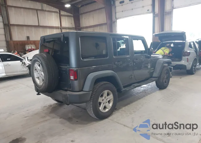 1C4BJWDG9GL219807: 42653153