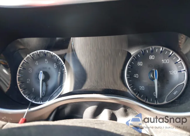 2C4RC1EG1JR130256: 42653174