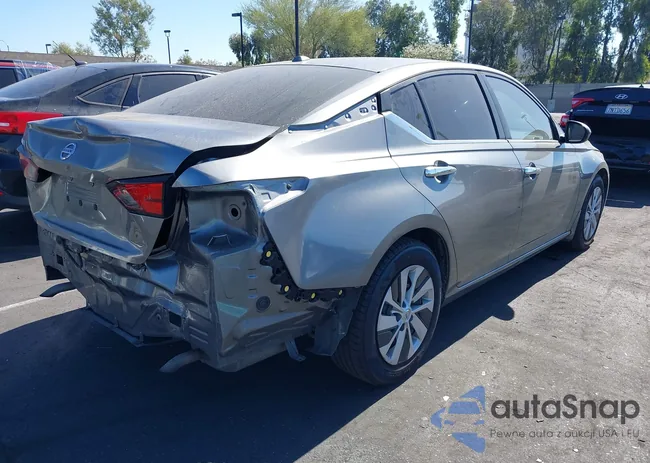 1N4BL4BV8KN306309: 42654409