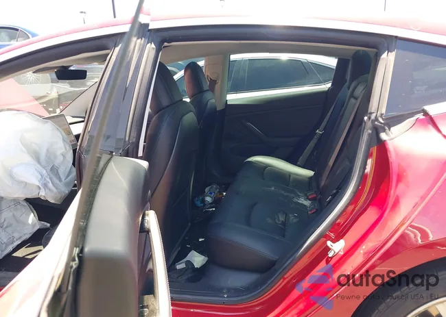 5YJ3E1EB8JF065552: 42654687