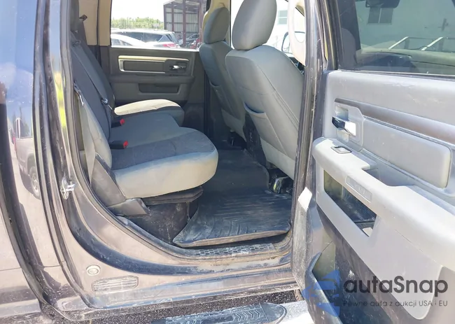 1C6RR7TM3FS754082: 42654824