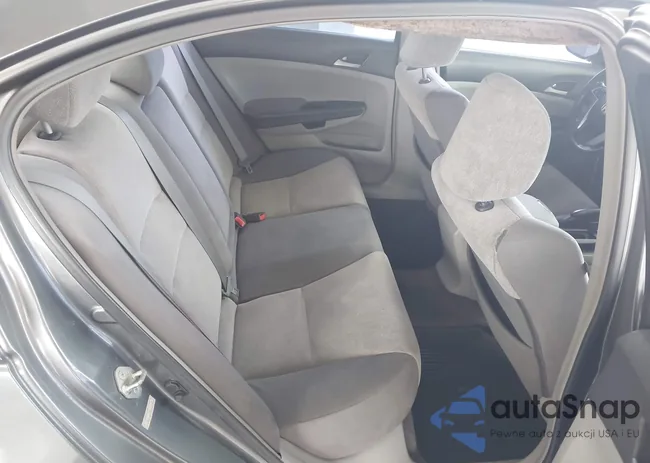 1HGCP264X8A094068: 42654175