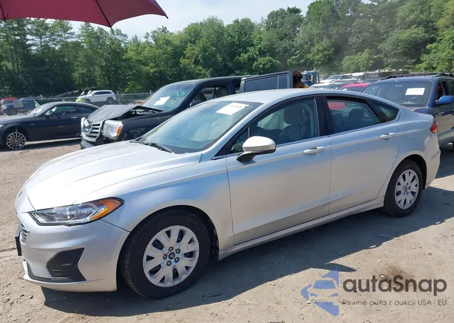 3FA6P0G71KR227733: 42655548