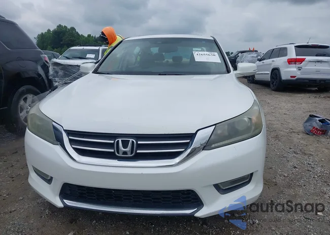 1HGCR2F8XDA057156: 42655638