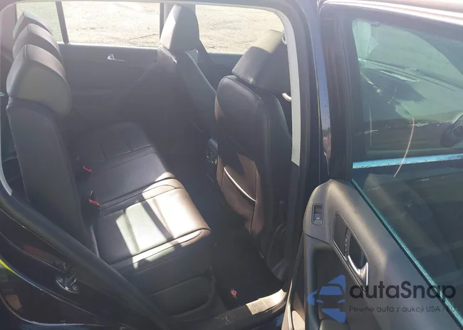 WVGBV7AX3AW537129: 42655677