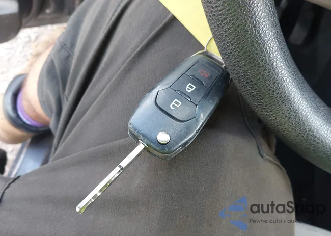 MAJ3S2FE8LC371017: 42655814