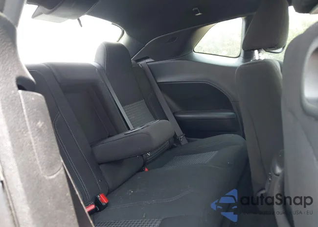 2C3CDZAG6LH134727: 42655053