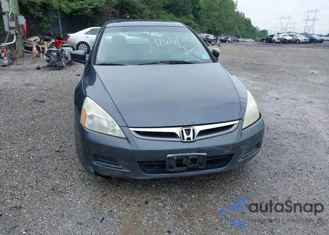 1HGCM66587A002110: 42655157