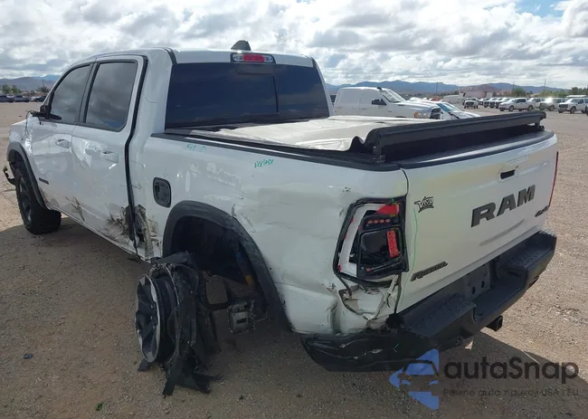 1C6SRFLT4NN282636: 42656360