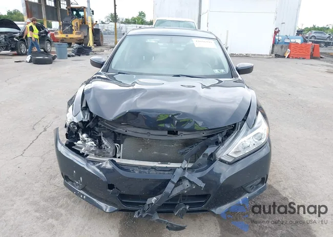 1N4AL3AP2JC257286: 42656399