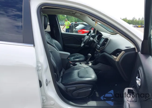 1C4PJMDS3GW102768: 42656407