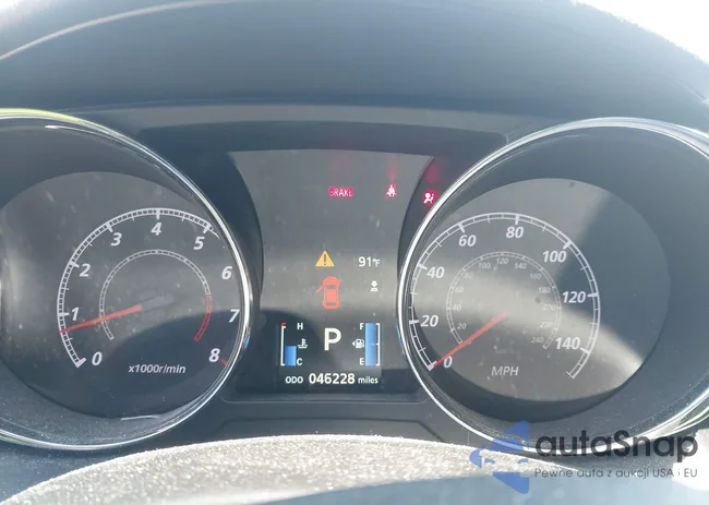 JA4AP3AU8JZ006090: 42656423